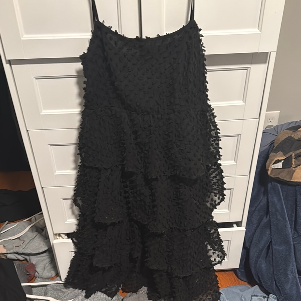 Lulu's Black Textured Tiered Midi Dress